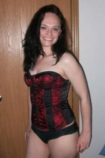 , 20  female escort, johnsoncity